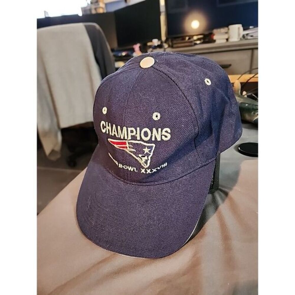 Super Bowl XXXVIII Champions New England Patriots‎ Hat